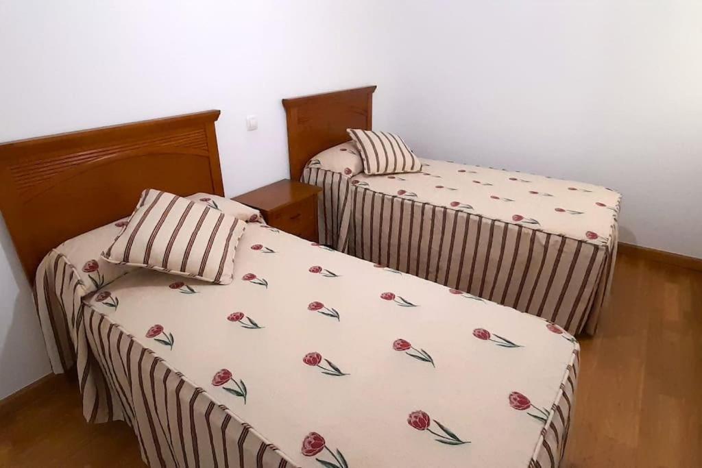 Apartamento Vistas Al Mar Con Piscina Y Terraza Foz Exterior foto