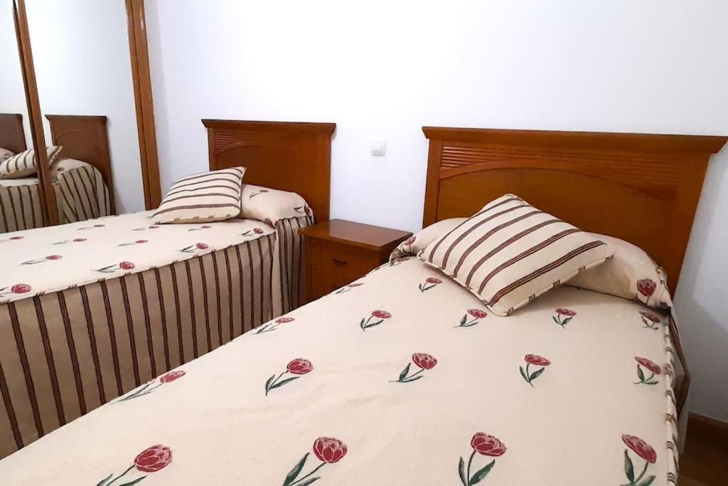 Apartamento Vistas Al Mar Con Piscina Y Terraza Foz Exterior foto